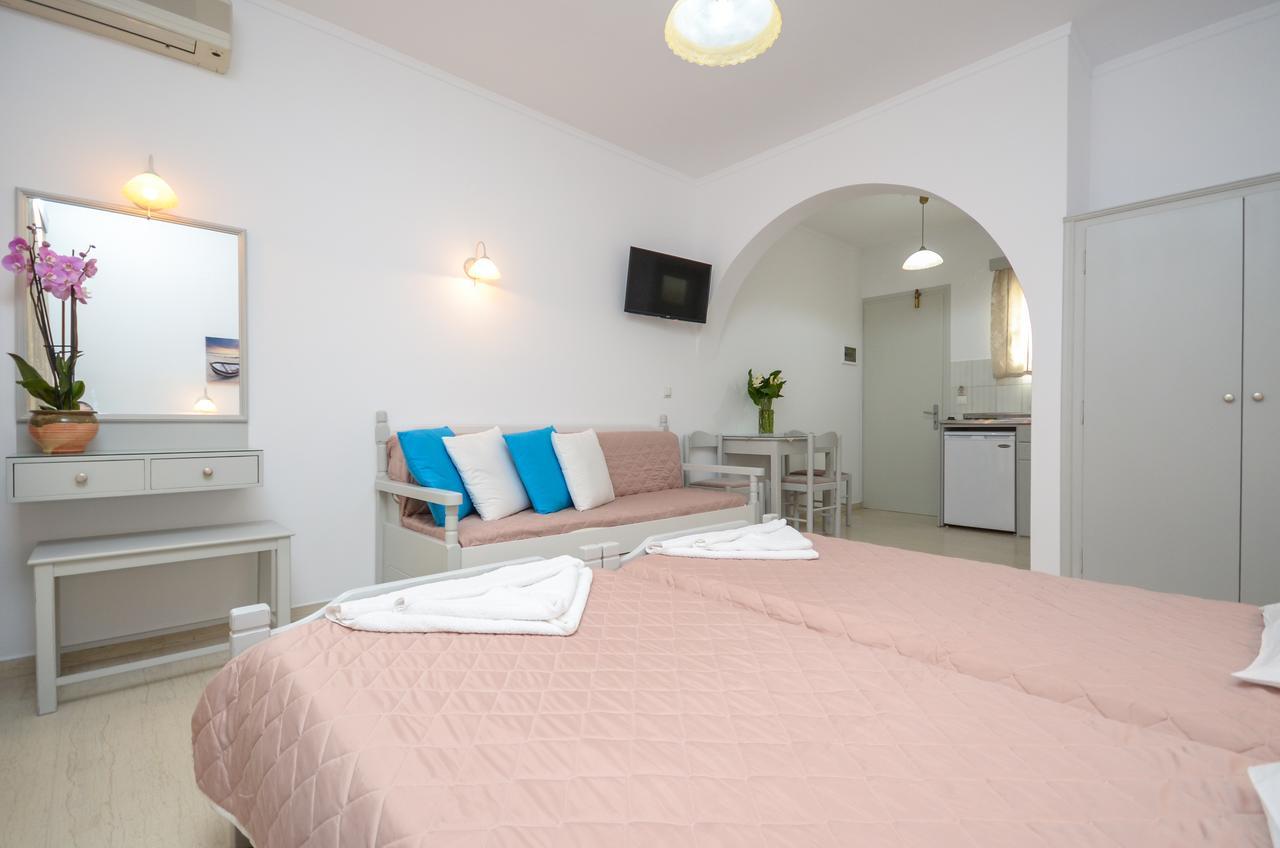 Golden Beach Studios Down Town Naxos City ภายนอก รูปภาพ
