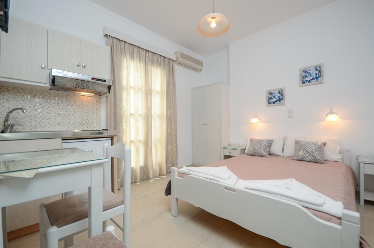 Golden Beach Studios Down Town Naxos City ภายนอก รูปภาพ