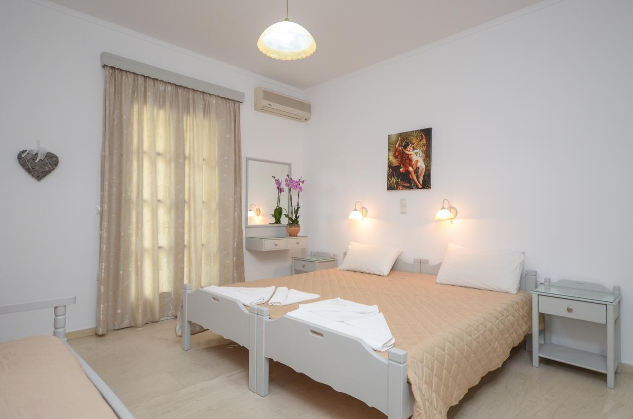 Golden Beach Studios Down Town Naxos City ภายนอก รูปภาพ