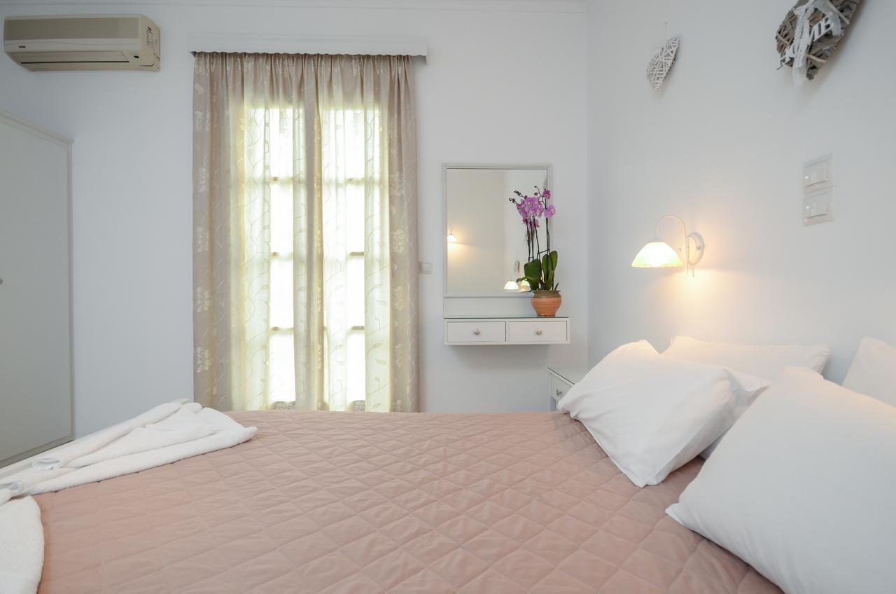 Golden Beach Studios Down Town Naxos City ภายนอก รูปภาพ